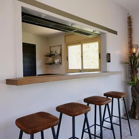 Treehouse By Alvent Holidays Сasa de vacaciones *