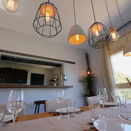 Treehouse By Alvent Holidays Сasa de vacaciones