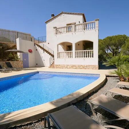 Treehouse By Alvent Holidays *