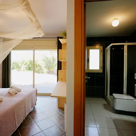 Treehouse By Alvent Holidays *